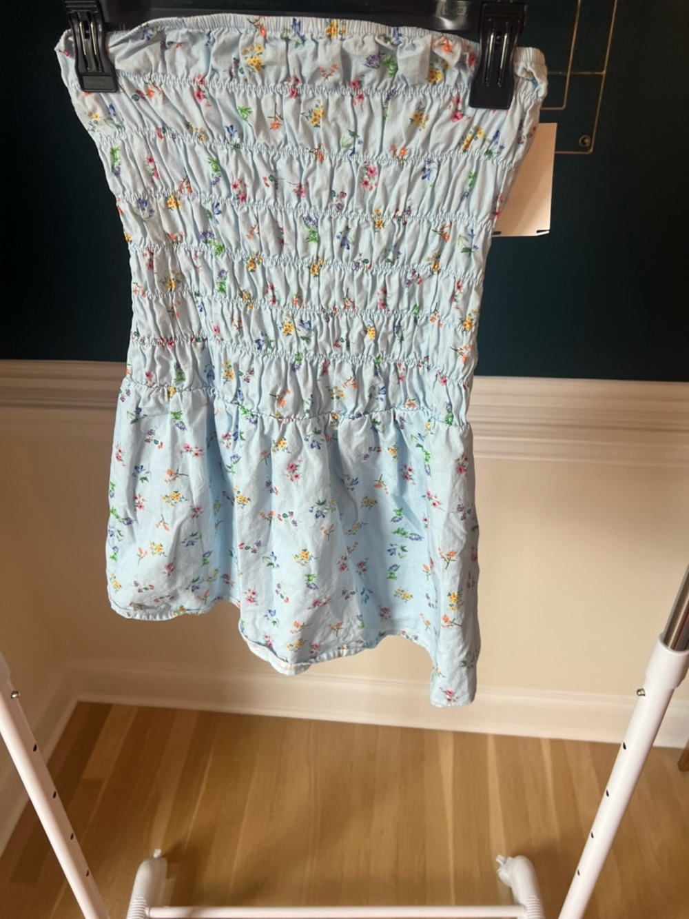 Wishing Wells Floral Smocked Strapless Minidress size 4 - Picture 3 of 5